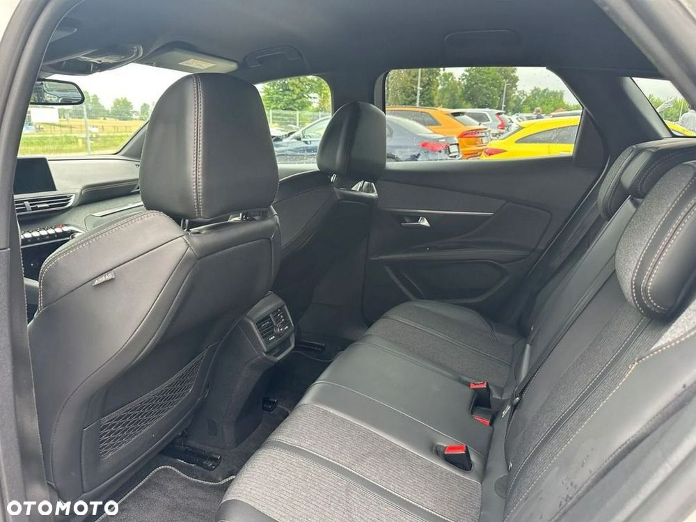 Peugeot 3008 - 8