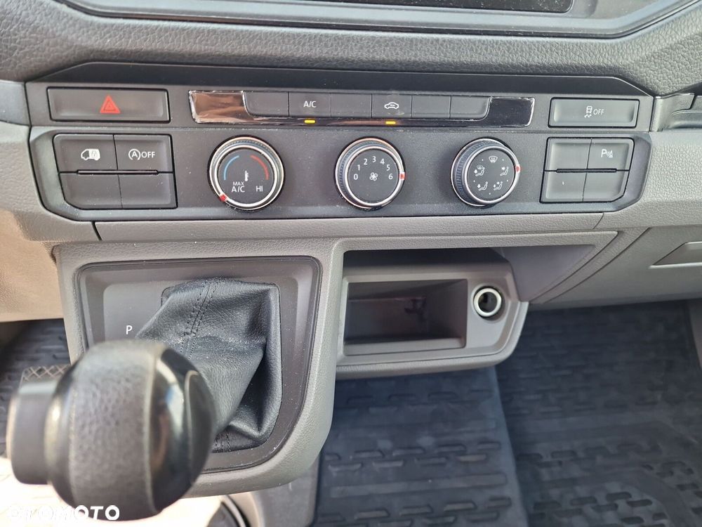 Volkswagen Crafter - 29