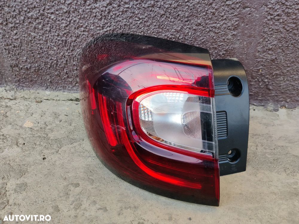 Stop Tripla Lampa STANGA Renault Captur Facelift 265557849R