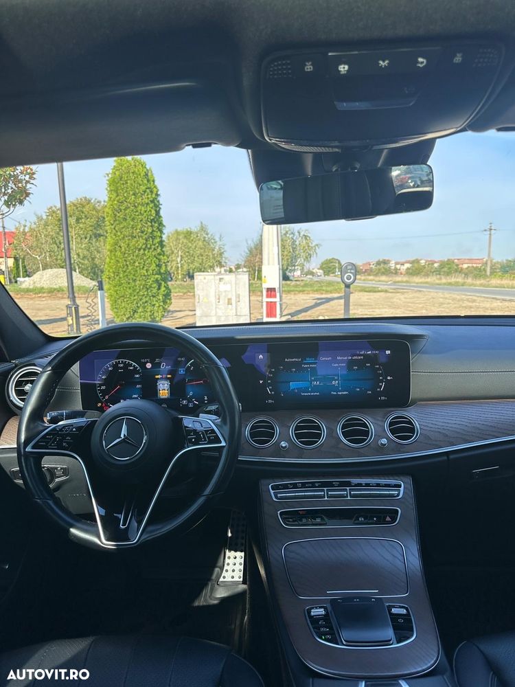 Mercedes-Benz E 220 d T 9G-TRONIC Exclusive - 25