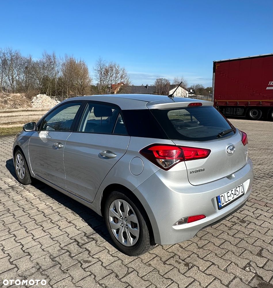 Hyundai i20 1.2 Comfort - 8