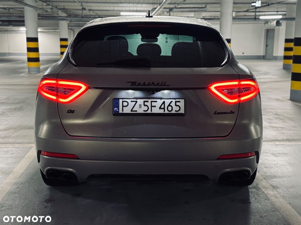 Maserati Levante S Q4 GranLusso - 7
