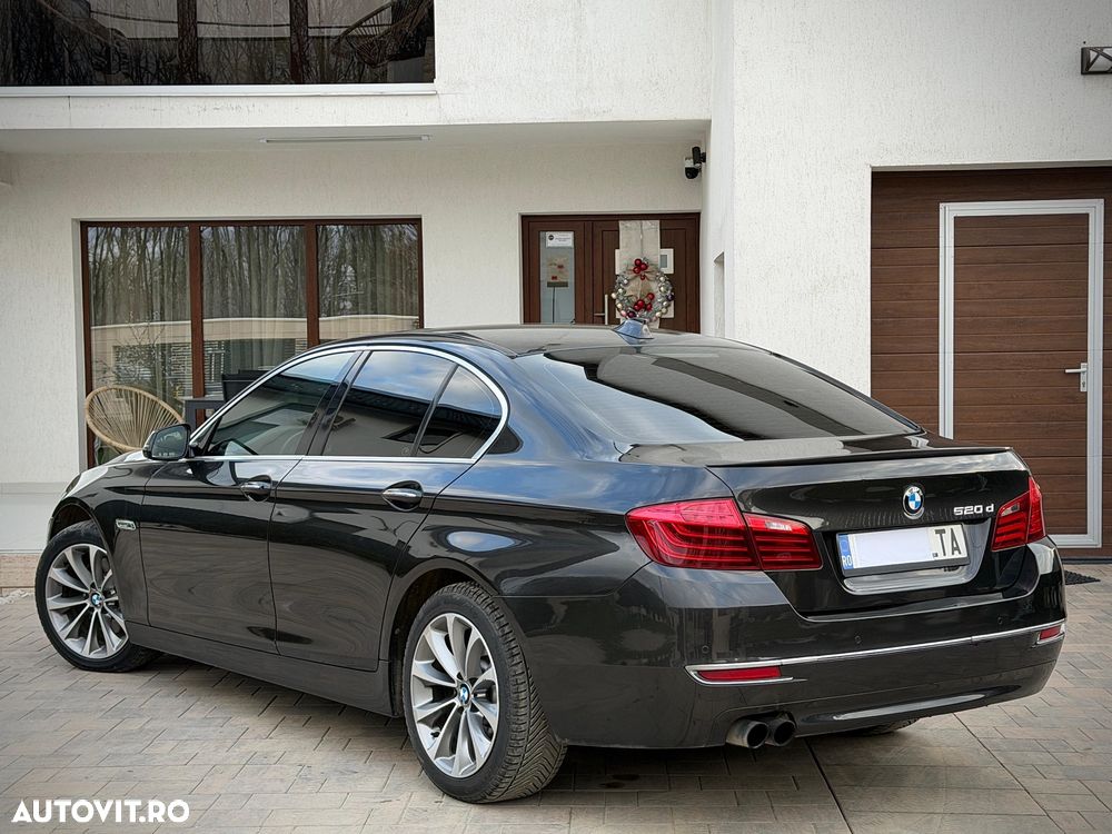 BMW Seria 5 520d Aut. Luxury Line - 3