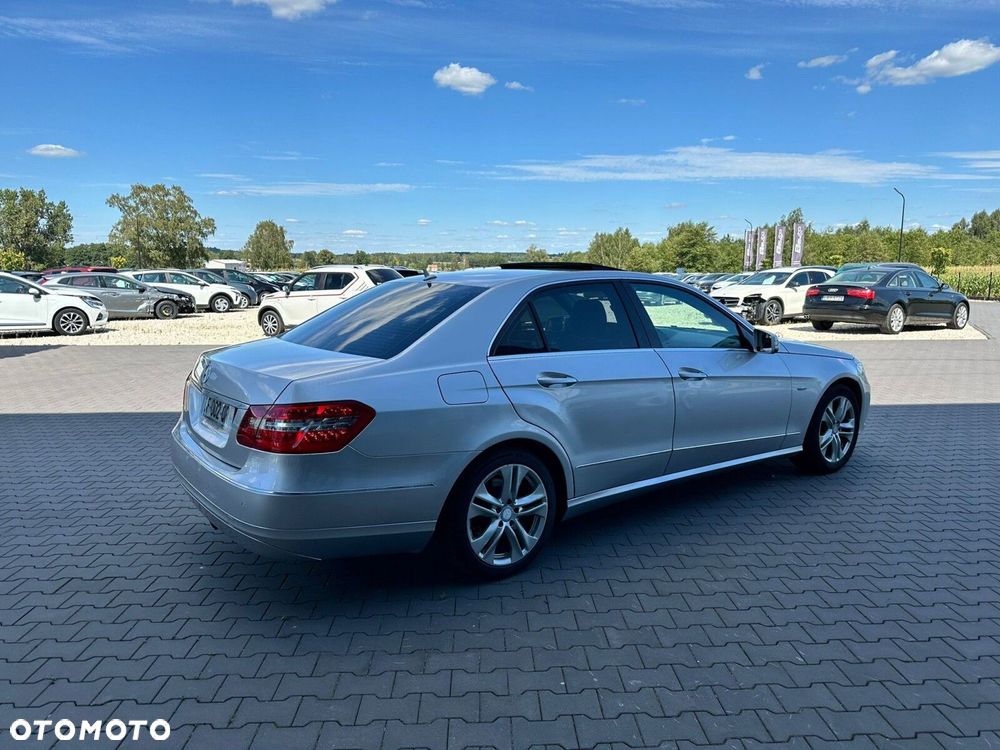 Mercedes-Benz Klasa E - 31