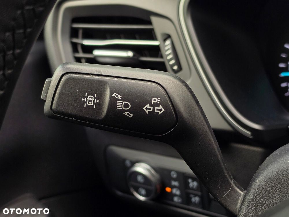 Ford Kuga - 18