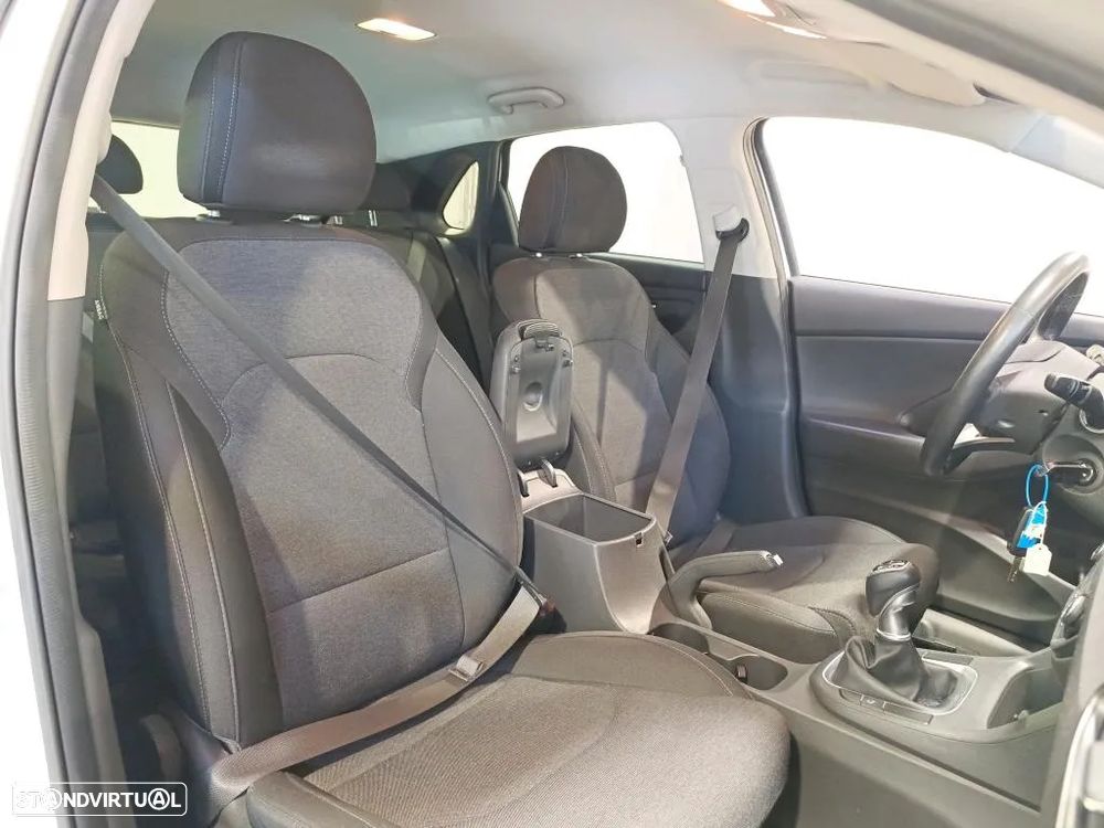 Hyundai i30 1.6 CRDI STyle - 5