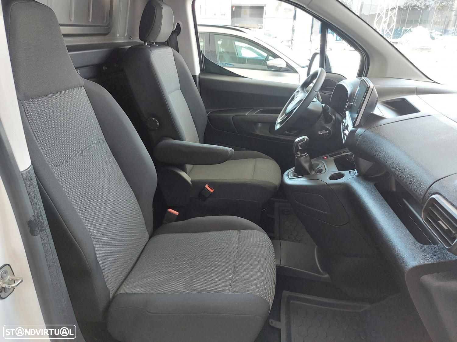 Opel Combo 1.5 CDTI L1H1Enjoy - 27