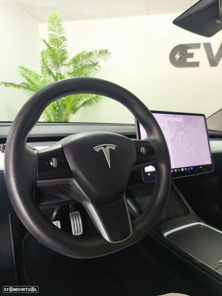 Tesla Model 3 Performance Dual Motor AWD - 19