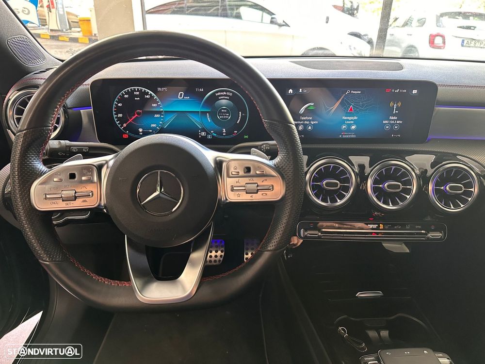 Mercedes-Benz CLA 180 - 13