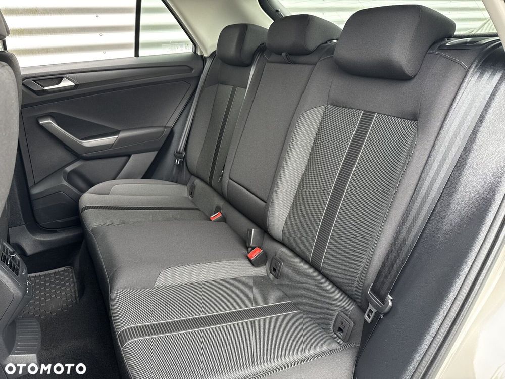 Volkswagen T-Roc 1.5 TSI Life - 13