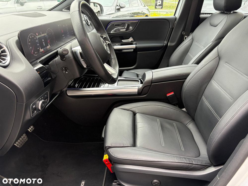 Mercedes-Benz Klasa B 250 4-Matic mHEV AMG Line 8G-DCT - 13