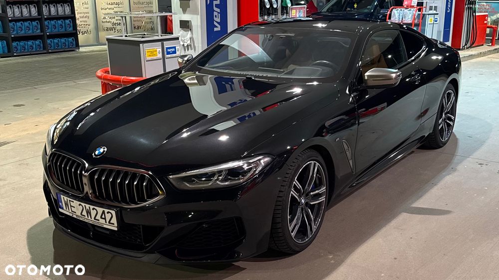 BMW Seria 8 - 11