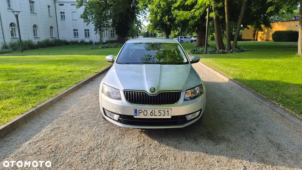 Skoda Octavia 1.6 TDI Ambition - 2
