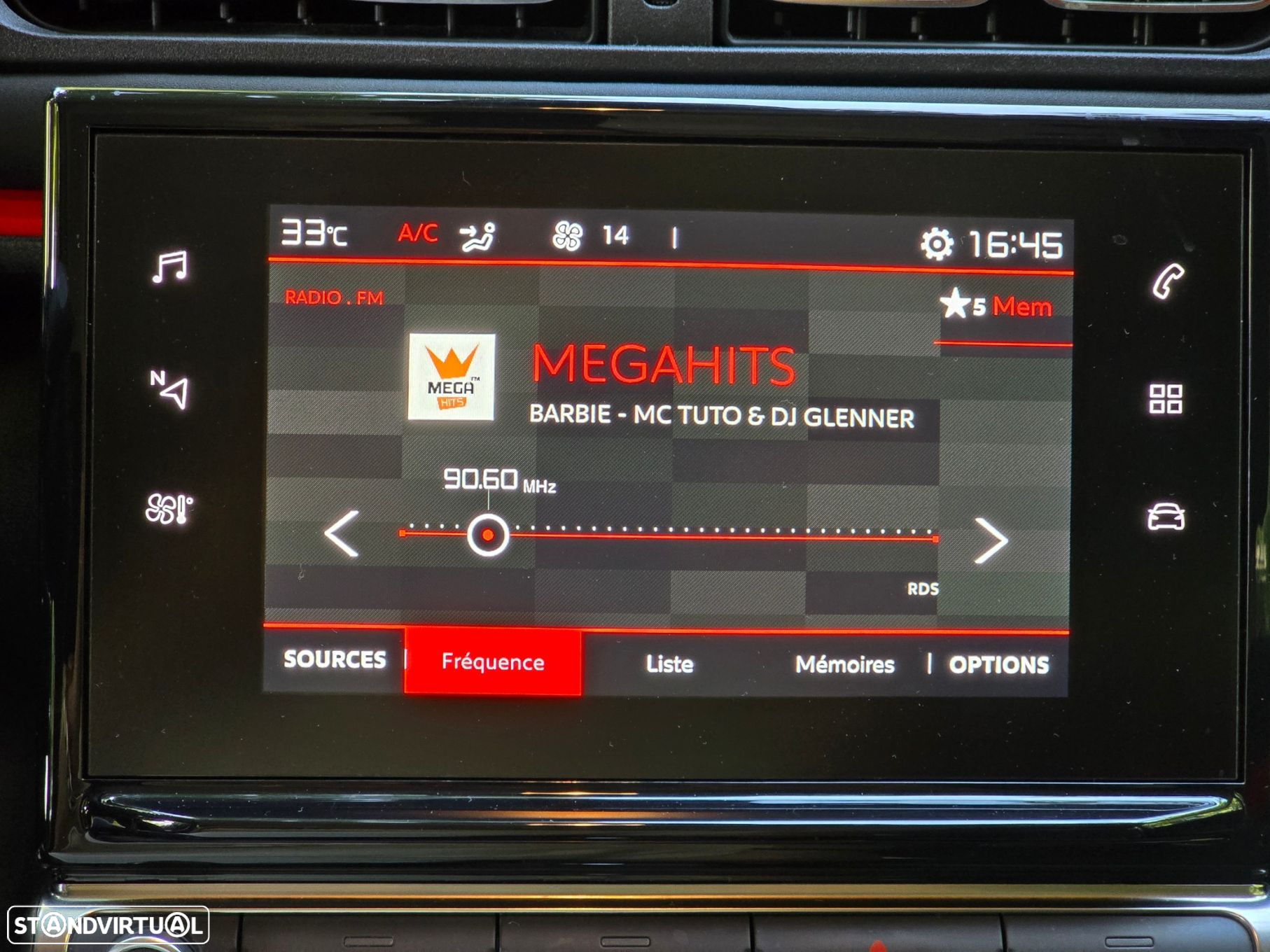 Citroën C3 1.2 PureTech Shine EAT6 - 13