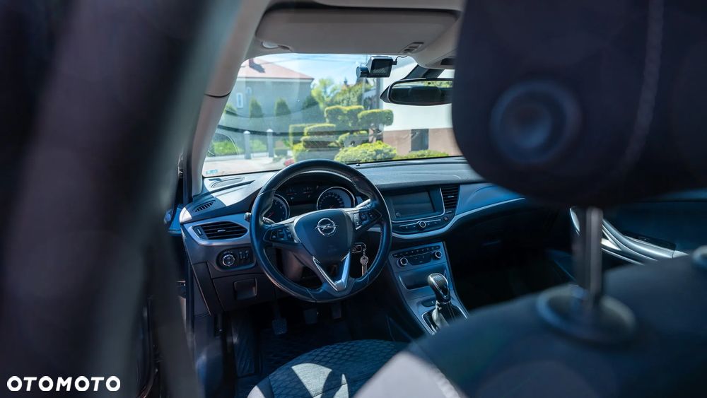 Opel Astra - 9