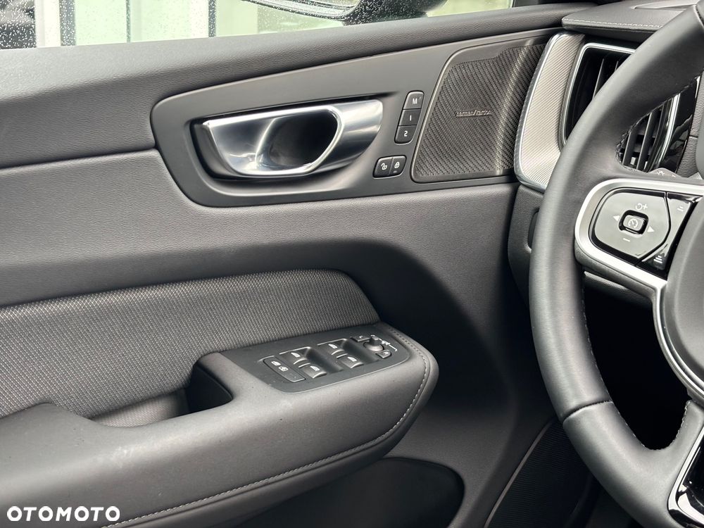 Volvo XC 60 - 16