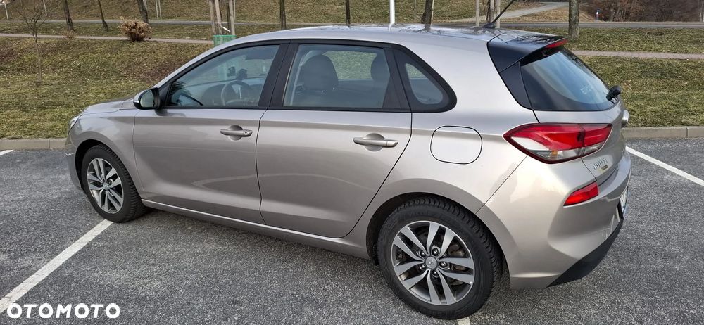 Hyundai i30 1.4 Classic + - 4
