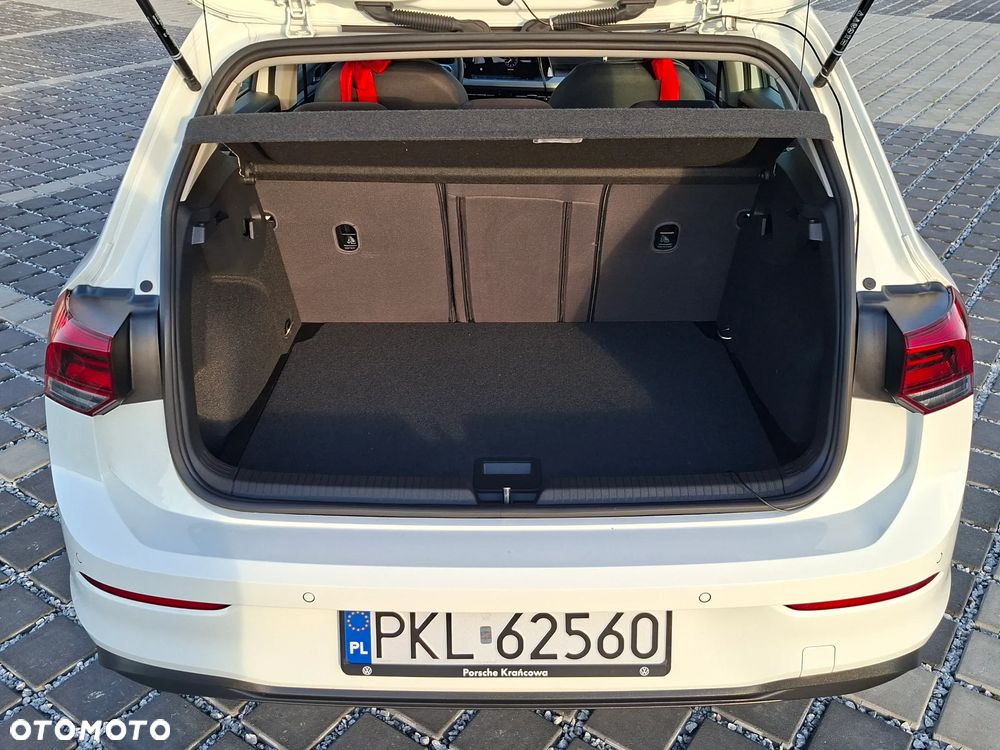 Volkswagen Golf VIII 2.0 TDI Life - 11