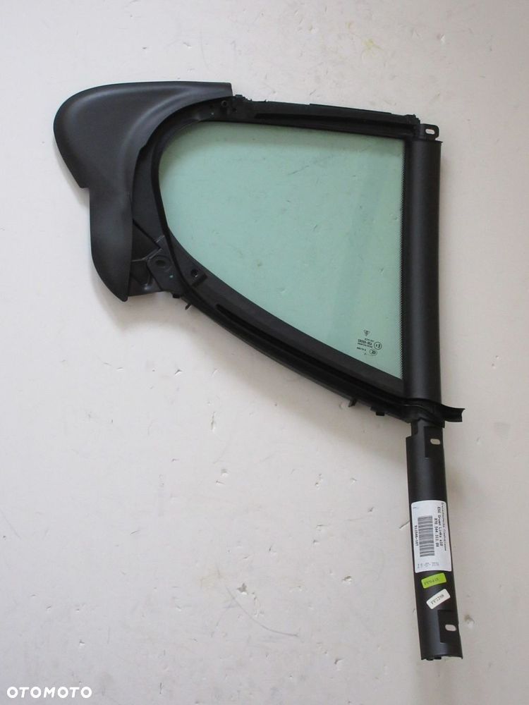 porsche panamera szyba drzwi trójkąt 97054431108 - 2