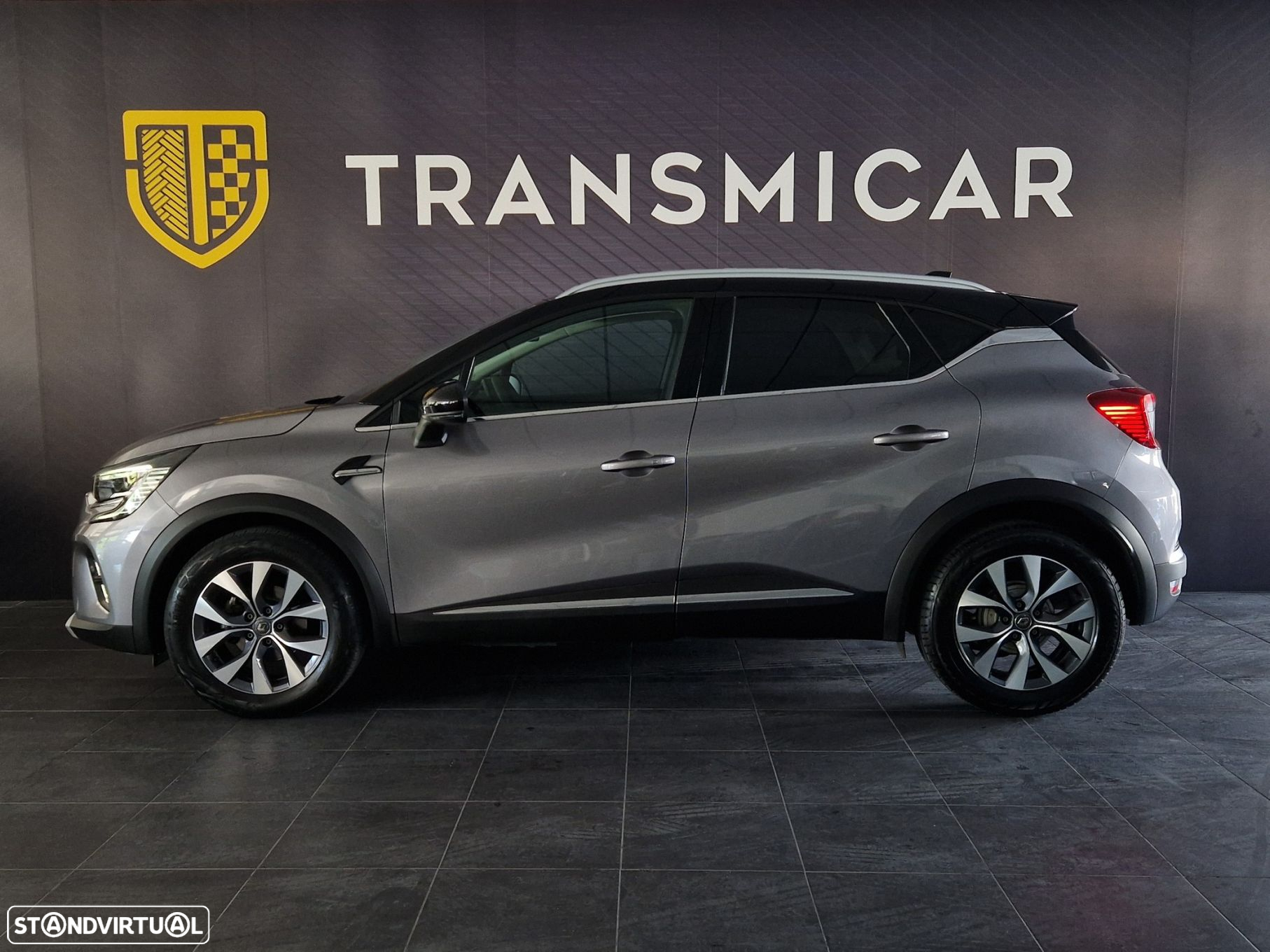 Renault Captur 1.0 TCe Exclusive - 3
