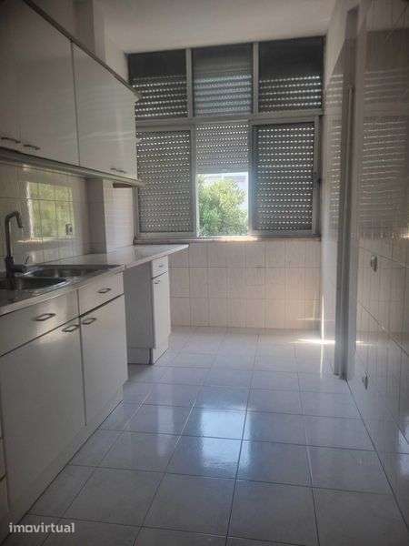 Apartamento T3 em Odivelas - Grande imagem: 2/12