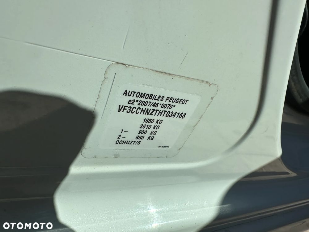 Peugeot 208 1.2 PureTech Allure S&S EAT6 - 20
