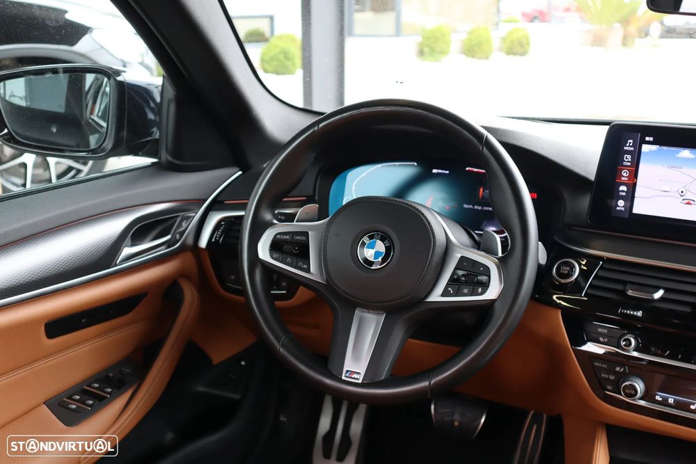 BMW 545 e xDrive Aut. M Sport Edition - 15