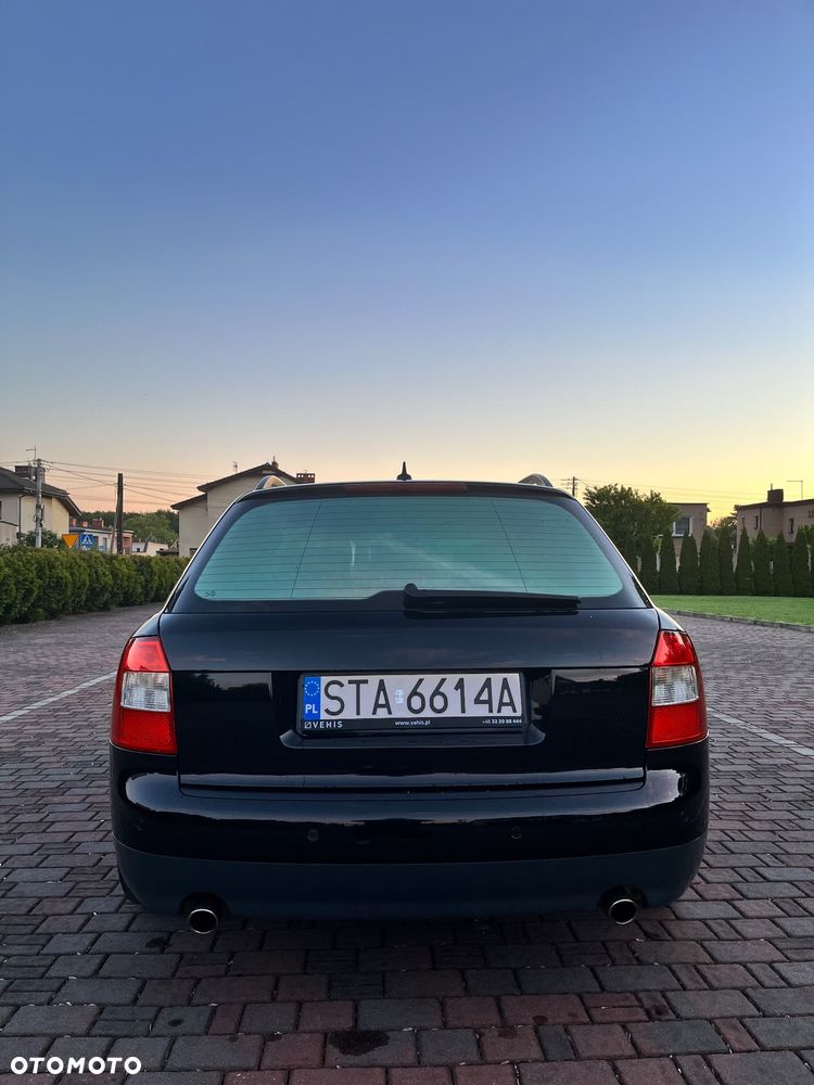 Audi A4 Avant 1.8T Quattro - 4
