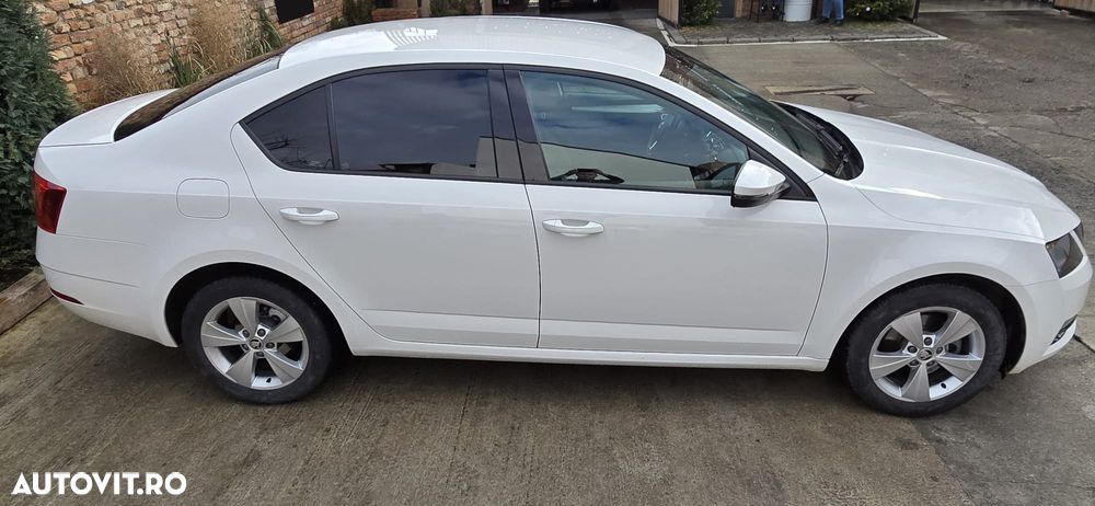 Skoda Octavia 1.0 TSI DSG Ambition - 9