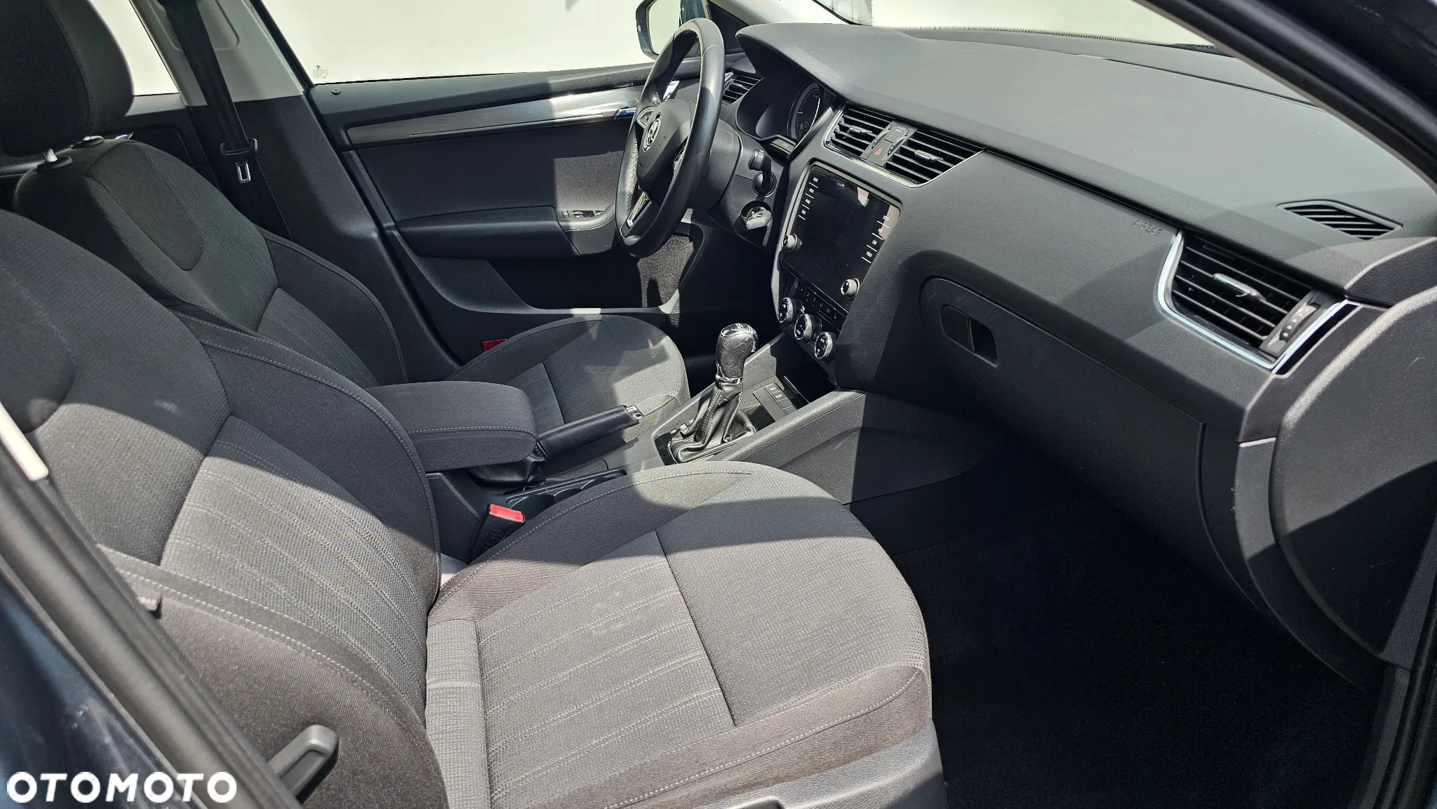 Skoda Octavia 1.6 TDI Ambition DSG - 35