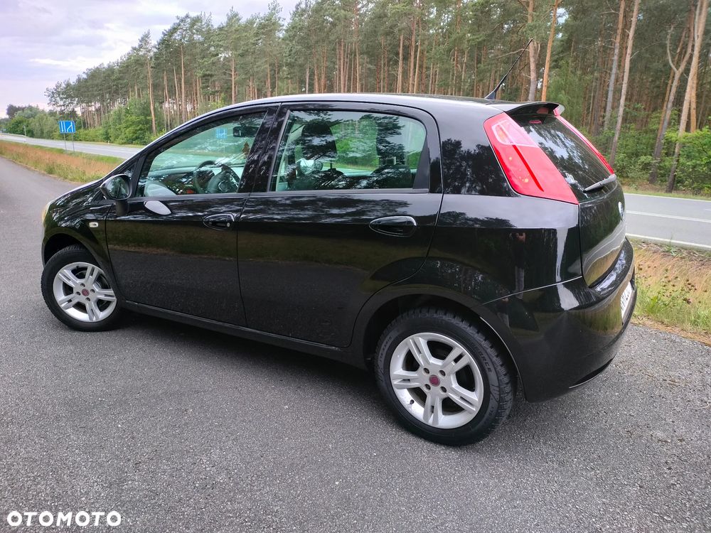 Fiat Grande Punto 1.4 8V - 10