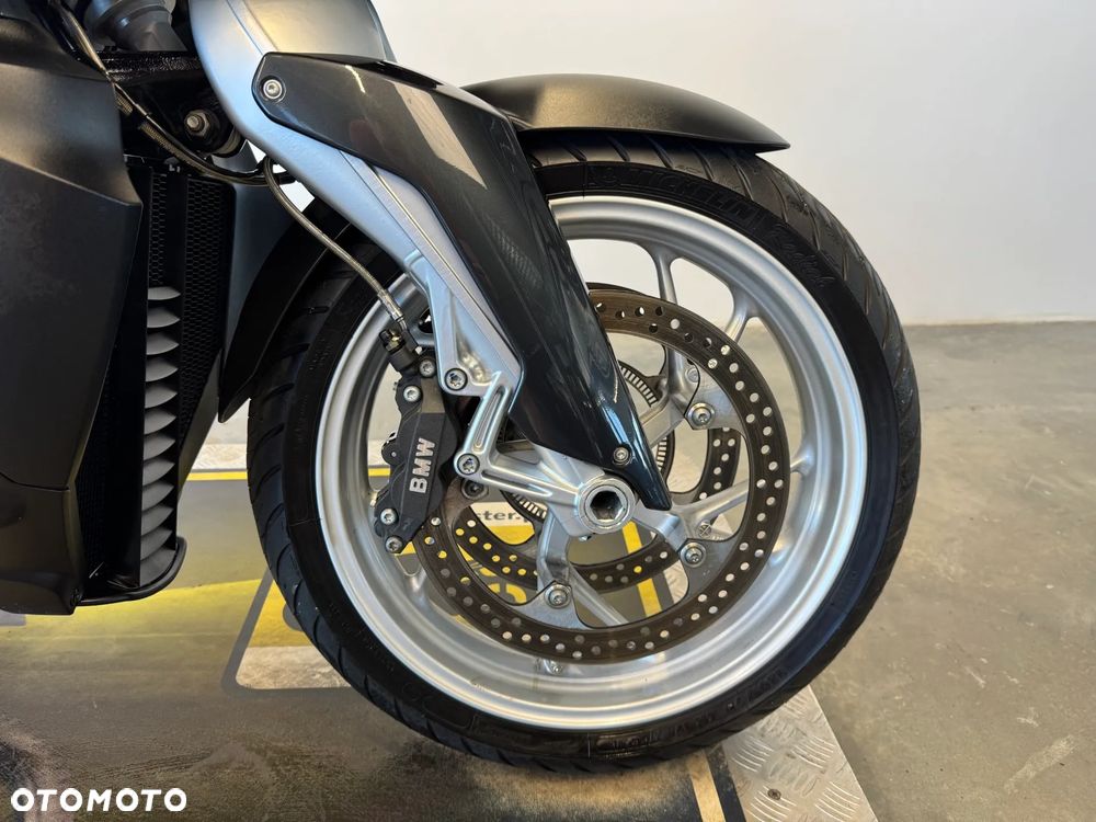 BMW K - 8