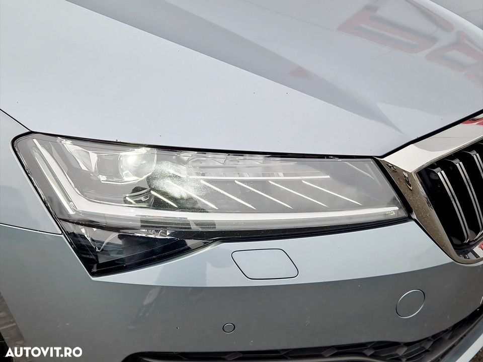 Skoda Superb 2.0 TDI DSG Ambition - 12