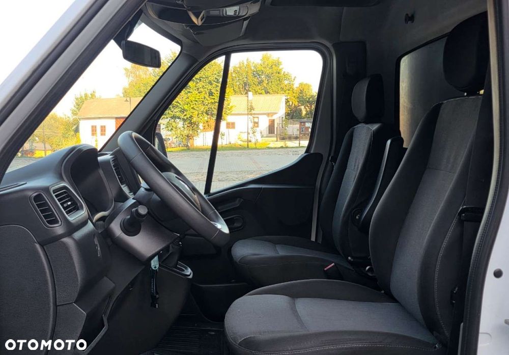 Renault Master - 10