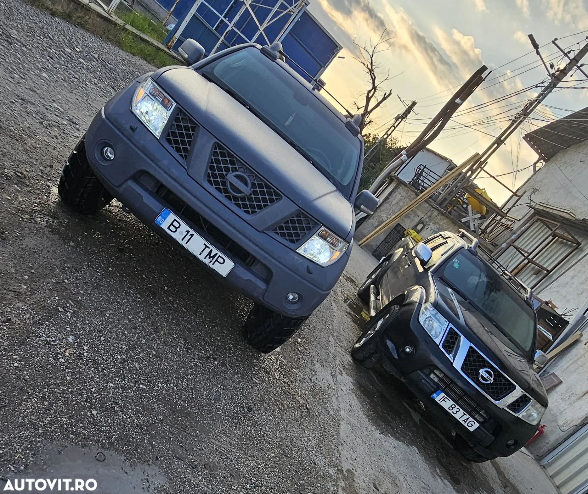 Nissan Navara 2.5 dCi DPF 4X4 Double Cab LE - 11