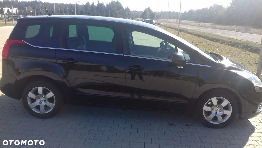 Peugeot 5008 2.0 HDi Allure - 1