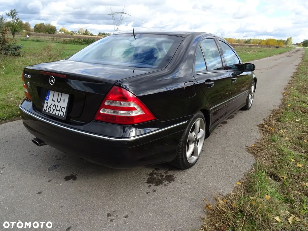 Mercedes-Benz Klasa C 230 - 2