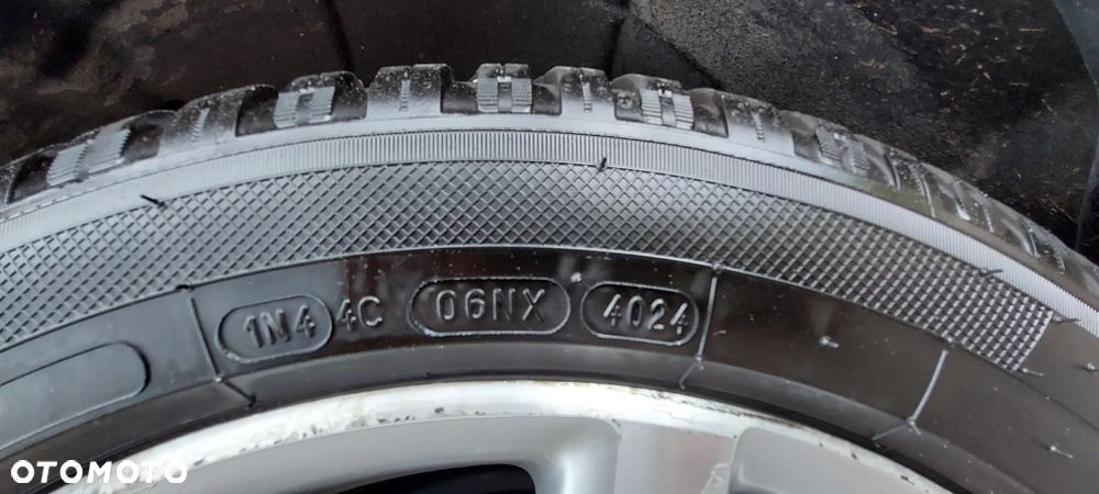 Volkswagen Passat 2.0 TDI DPF Highline - 19