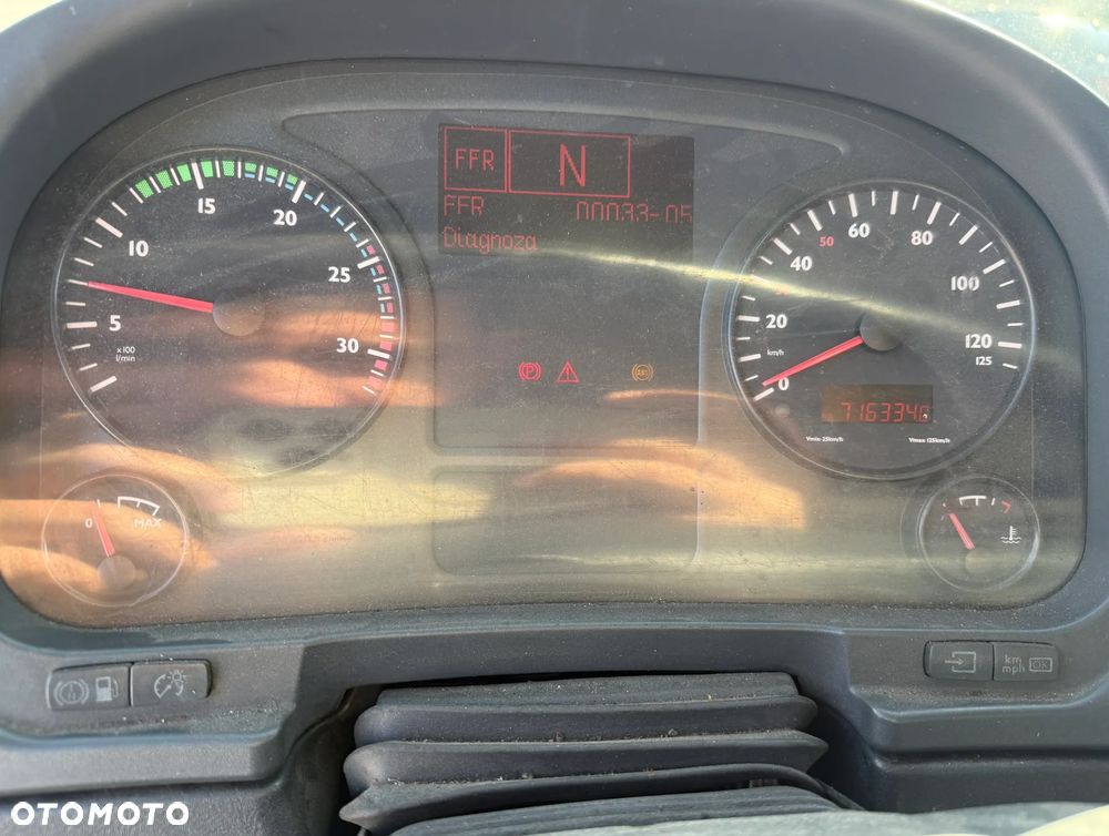 MAN TGL 12.210 4X2 BL - 5