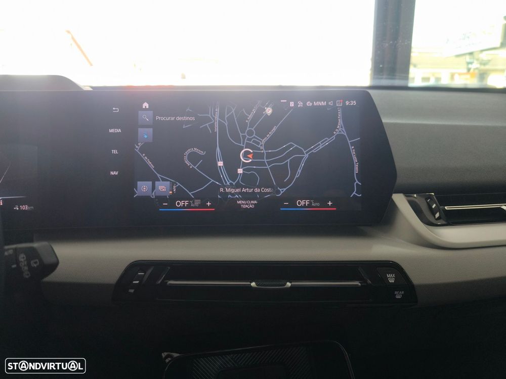 BMW iX1 xDrive30 - 13