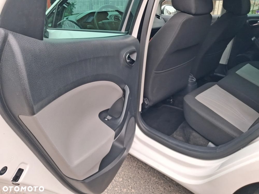 Seat Ibiza 1.4 16V Reference Viva - 13