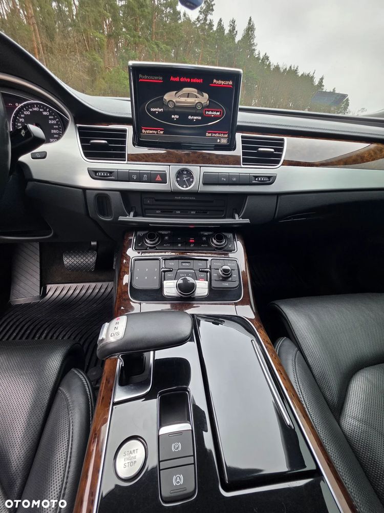 Audi A8 4.2 TDI Quattro - 11