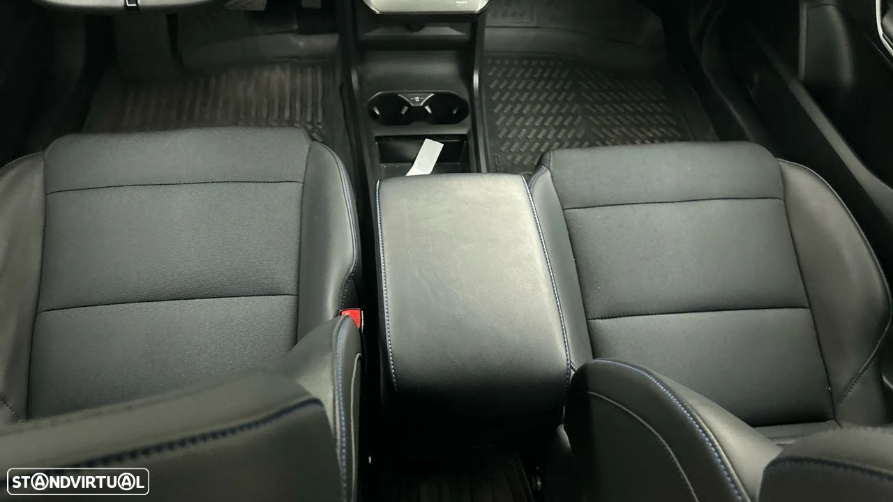 MG MG4 64 kWh Luxury - 7