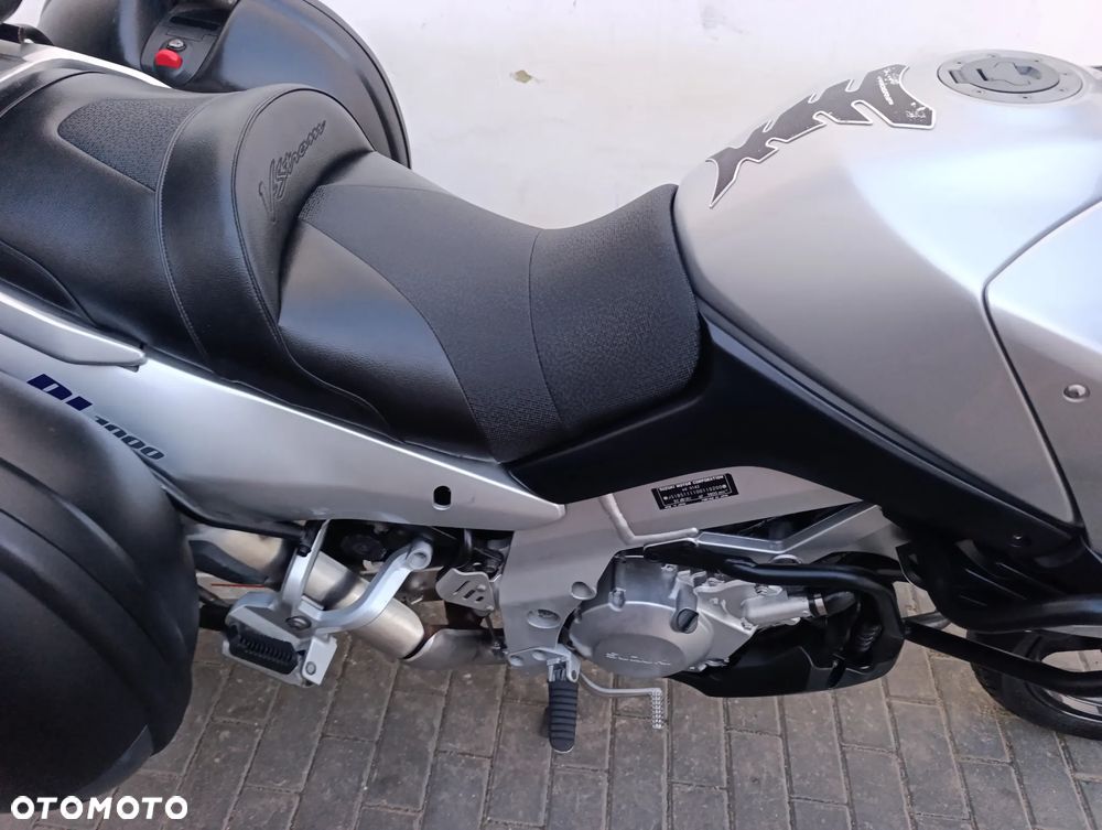 Suzuki V-STROM - 26