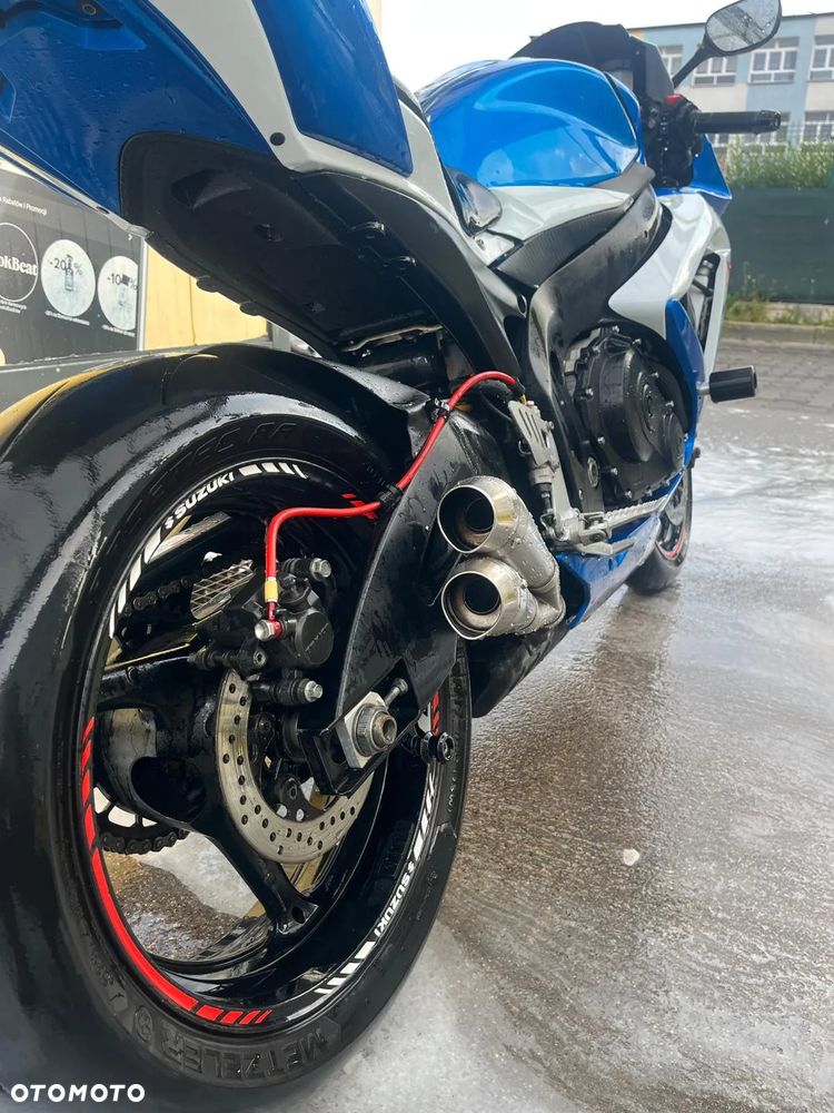 Suzuki GSX-R - 9