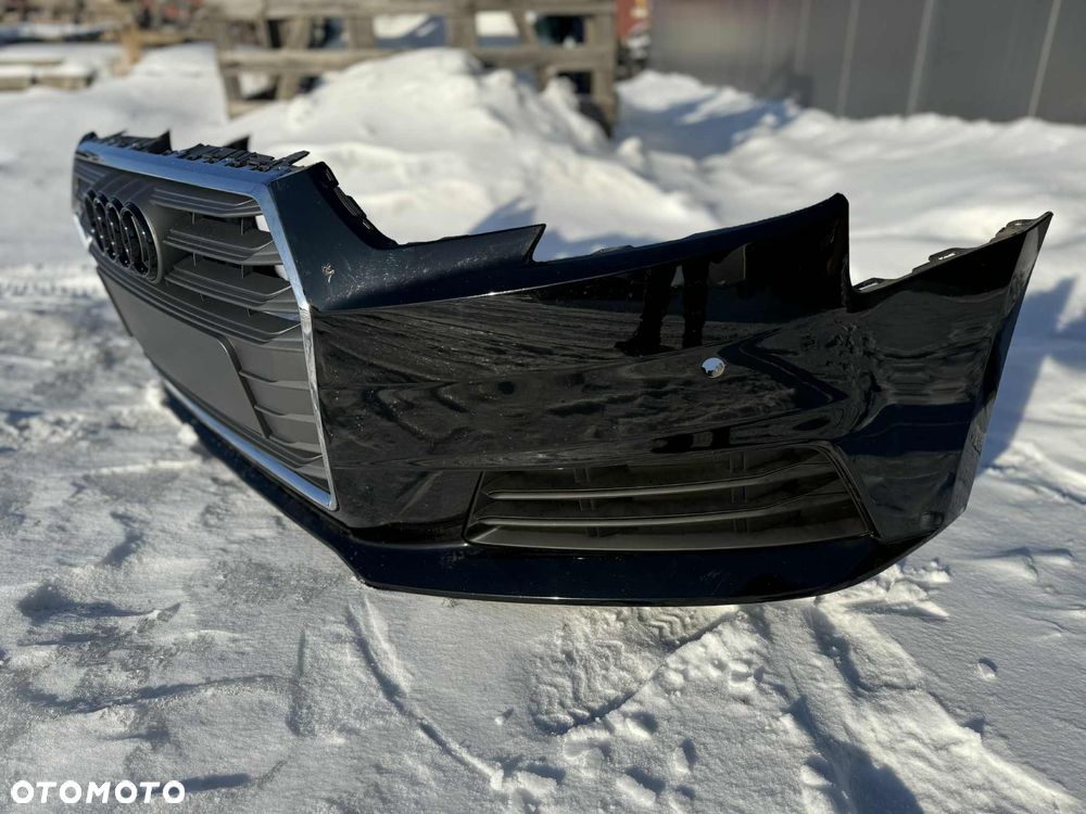 Audi A4 B9 Zderzak Przód Przedni PDC 15-19 Kolor: LY9B - 12