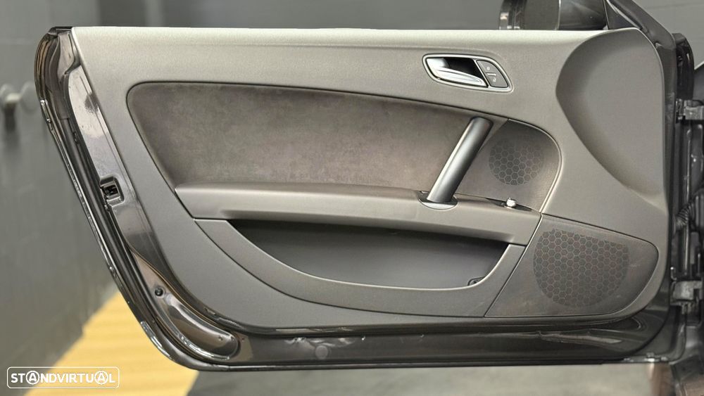 Audi TT Roadster 2.0 TDi quattro - 30