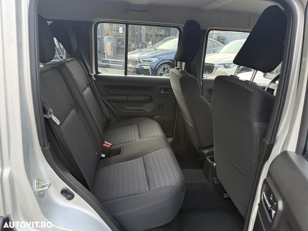 Suzuki Jimny 1.5 ALLGRIP GLX AT - 26