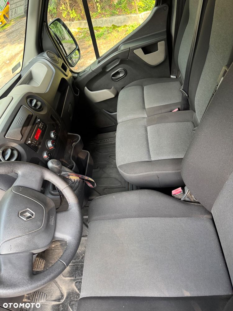 Renault Master - 10