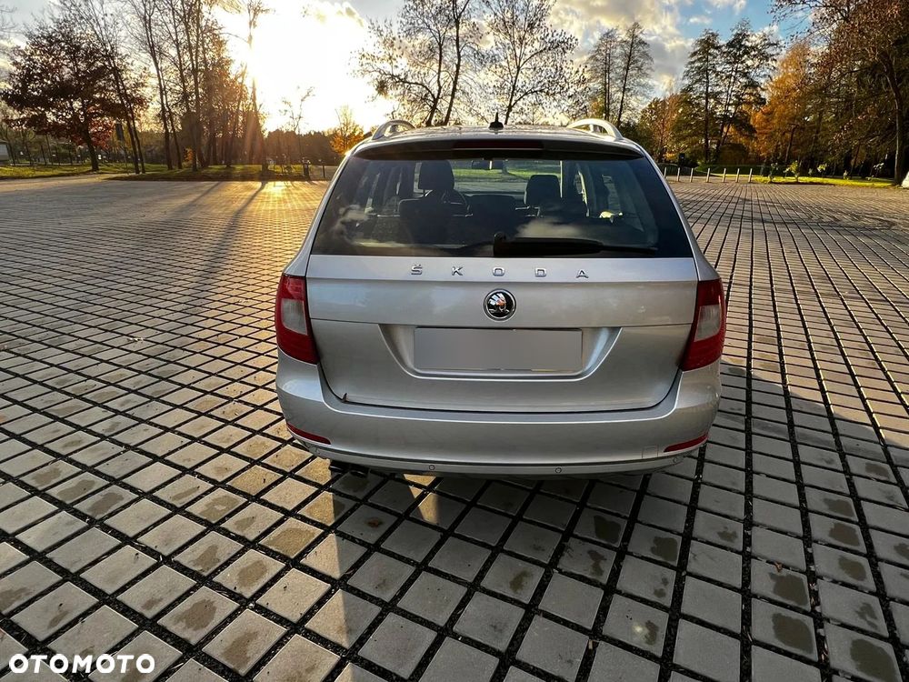 Skoda Superb 2.0 TDI Ambition - 5